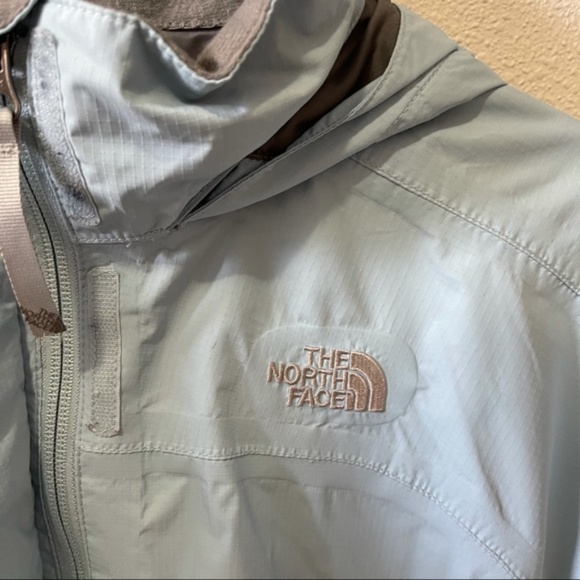 North Face Hyvent Rain Jacket - Blue - Girl’s XL - Picture 3 of 7